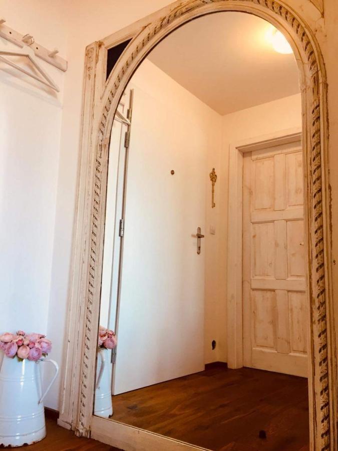 Appartements Des Merveilles Mikulov Exterior foto